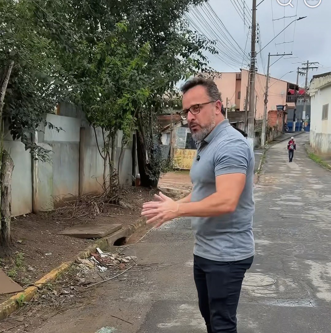 A Folha avisou. A Prefeitura não ouviu.  A chuva fez a demonstração.
